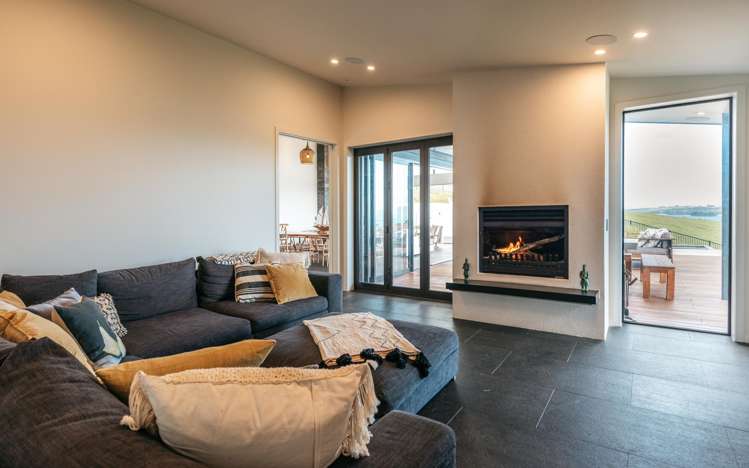 62 Park Point Drive Church Bay_39