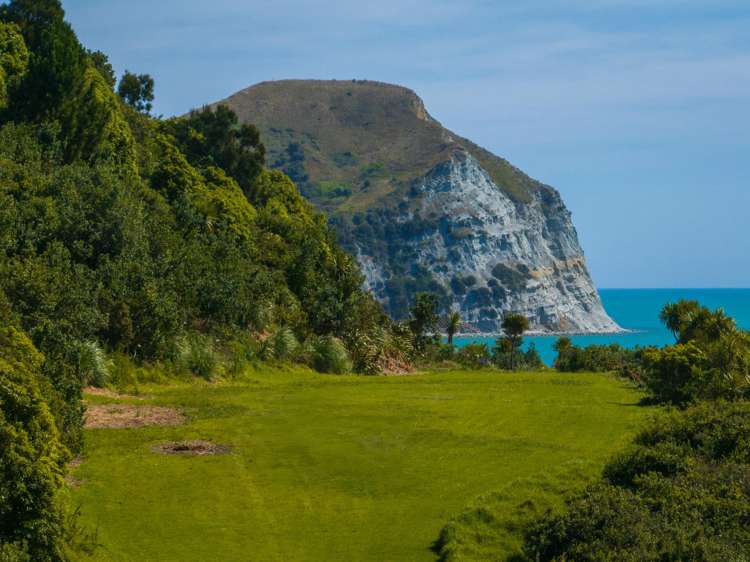 1 Newcastle Street sections Māhia_22