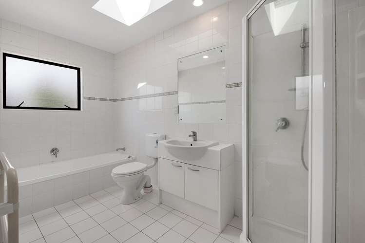 270 Sunset Road Windsor Park_10