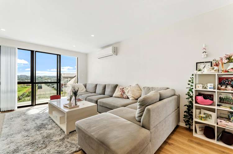 5c Colin Chester Drive Millwater_2