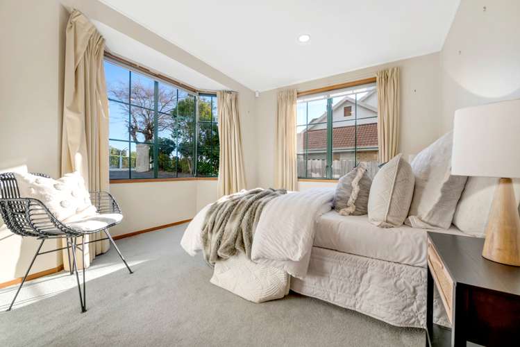 212 Whitford Road Shamrock Park_7