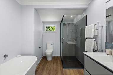 14 Priestley Road_4
