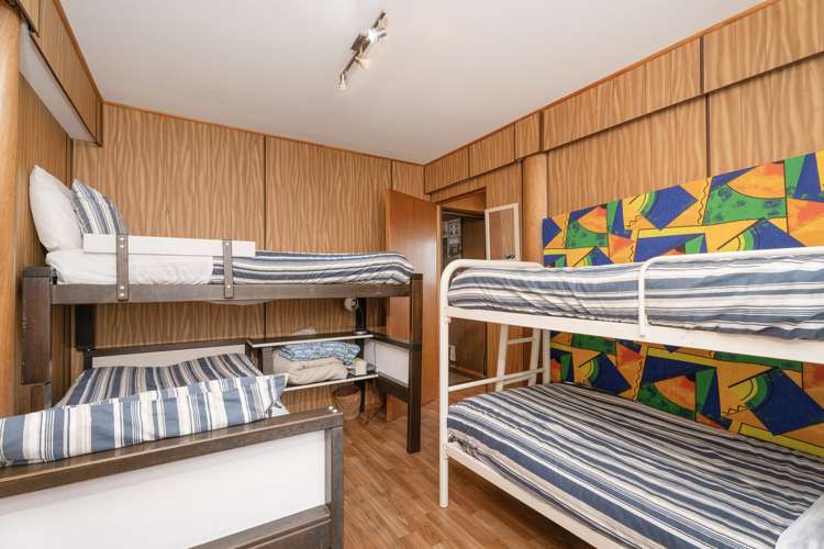 8 Oyster Drive Cooks Beach_15