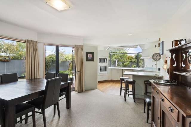 10 Netherby Lane Shirley_2