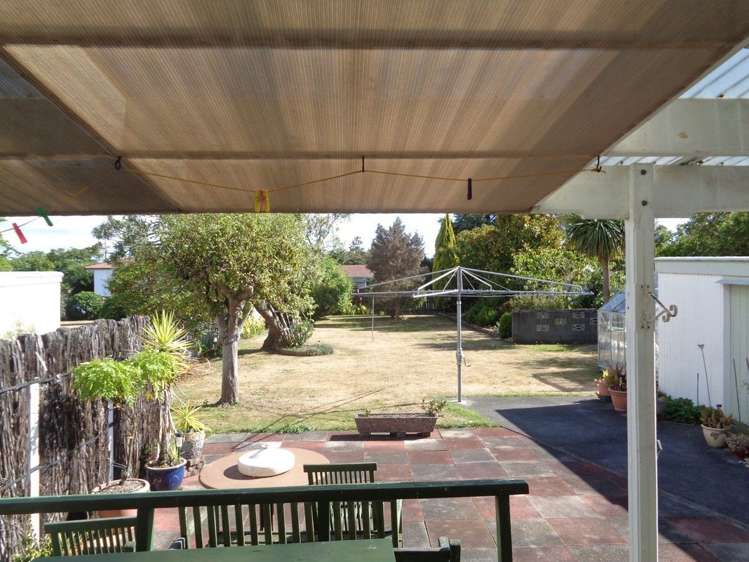 17 Surrey Street Solway_10