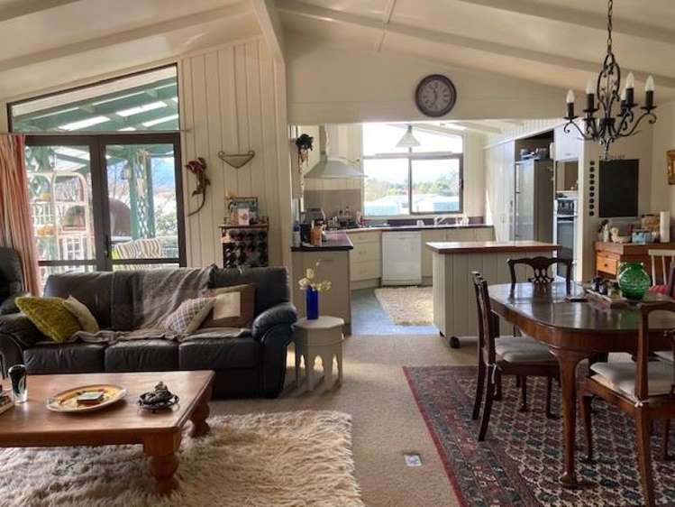 6 Campbell Street Waihou_18