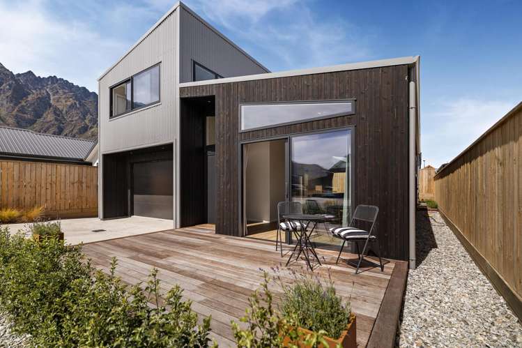 4 Shallow Close Jacks Point_21