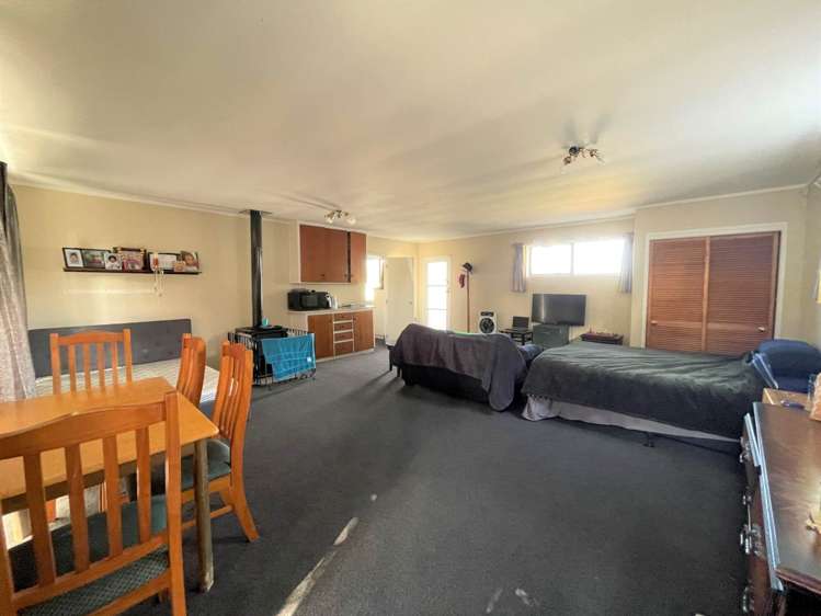 42 Takapu Street Henderson_14