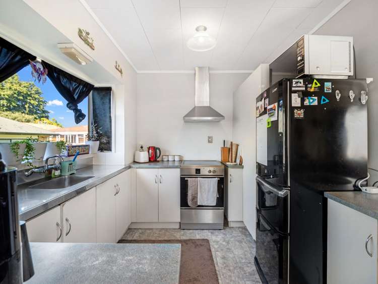 39 May Street Hamilton East_11