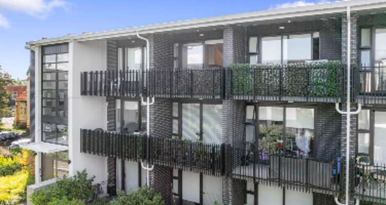 215/20 Mason Avenue_0