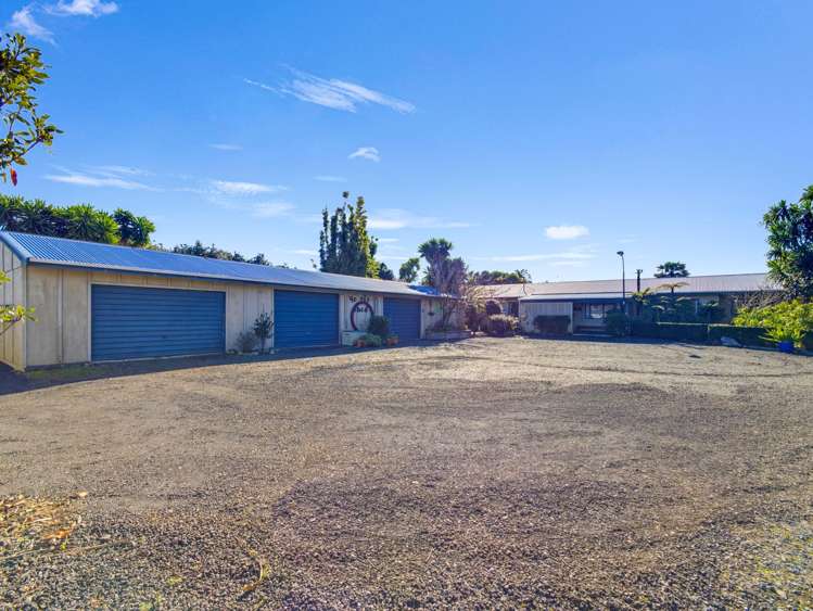 996 Awhitu Road Waiuku_1