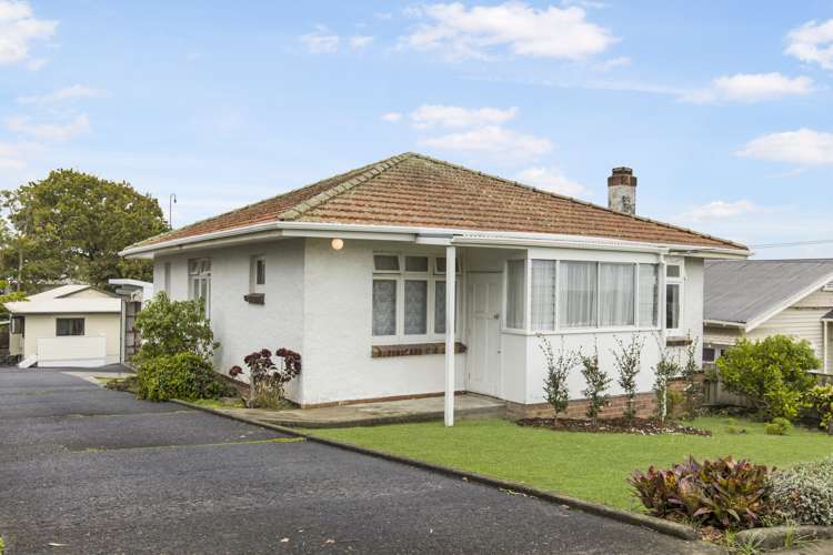 16 Chalmers Street Avondale_15