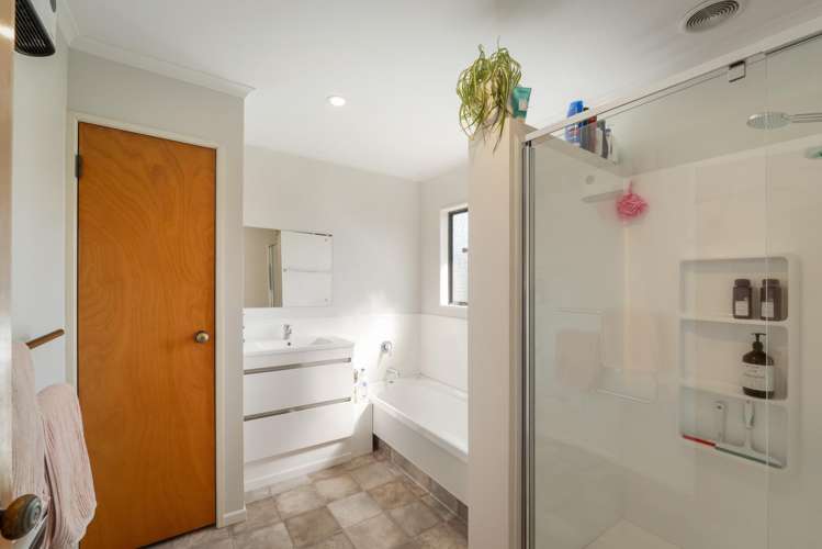 11 Pohutukawa Drive Athenree_23