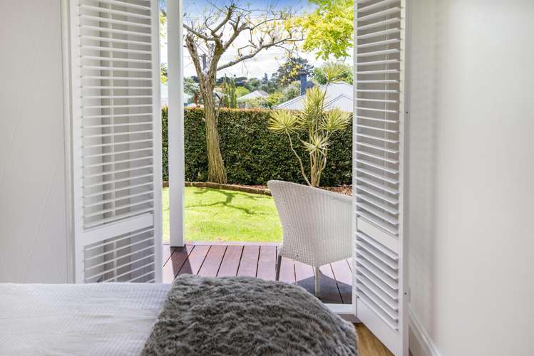 38 Albert Road Devonport_29