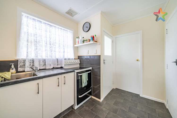 18 Whitehall Street Wainuiomata_12