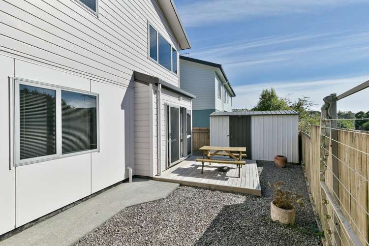 5B Stephen Street Johnsonville_12