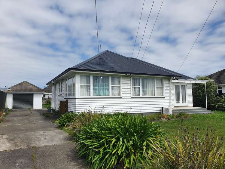 13 Carlisle Street Levin_14