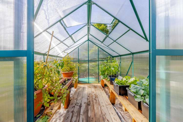 2B Bibby Street Waipawa_26