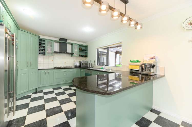 19 Riverstone Road Te Atatu Peninsula_5