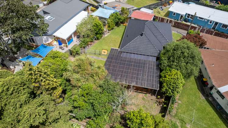 10 Parkdale Place Glenview_21