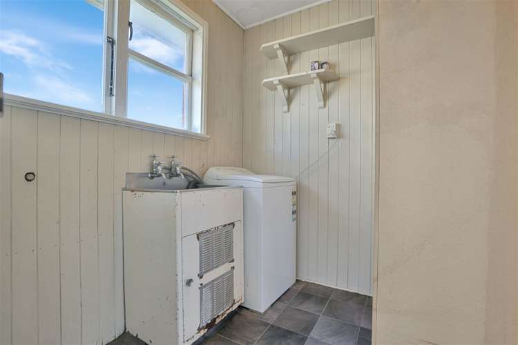 4 Beatty Crescent Hampstead_19