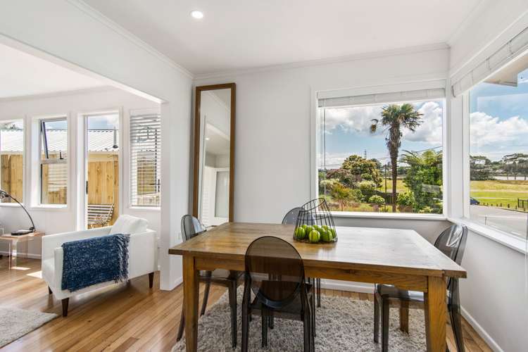 124a Archibald Road Kelston_9