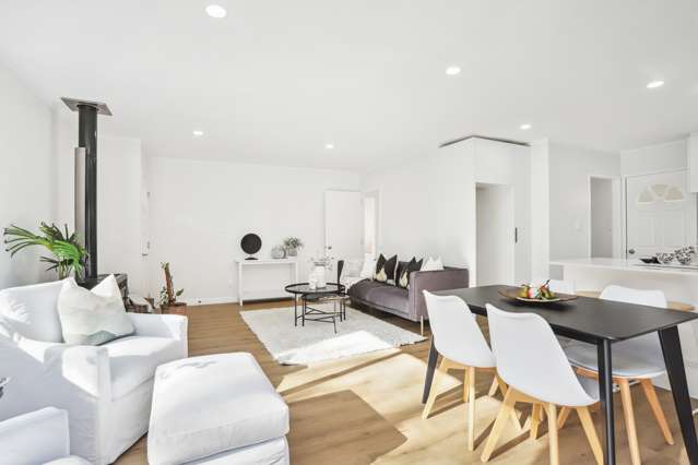 2/9a De Val Drive Titirangi_2