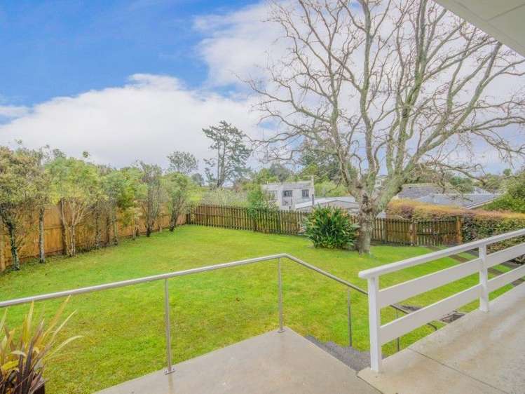 8a Malam Street Glen Eden_7