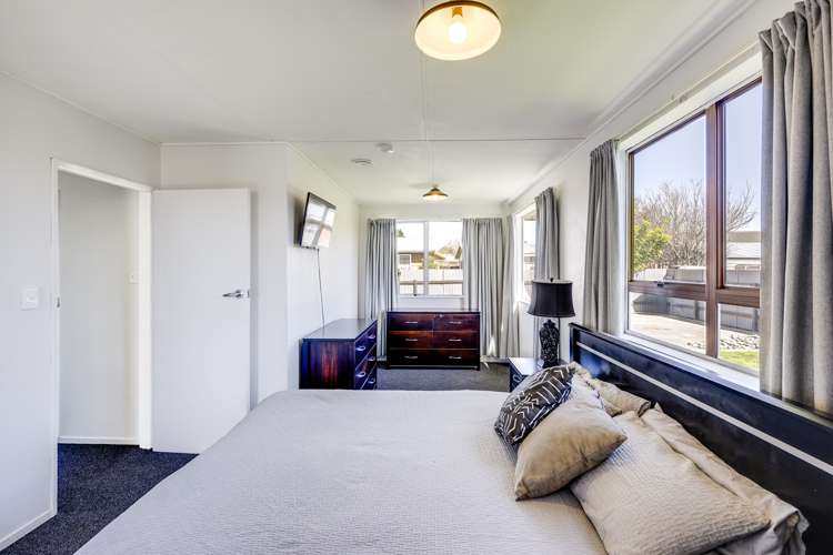 8 Spriggs Crescent Greenmeadows_13