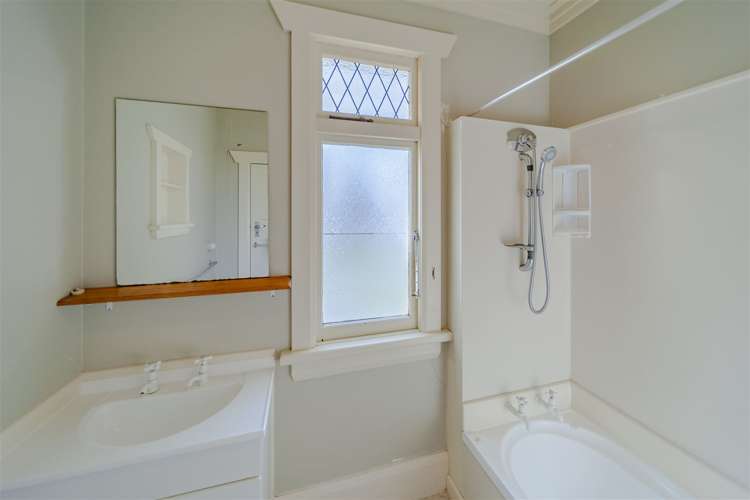 239 Georges Drive Napier South_9