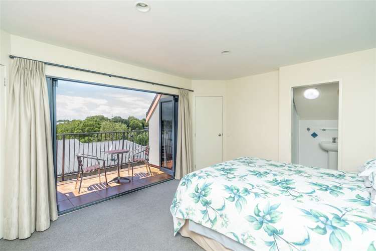 17 Radnor Street Hamilton Central_7