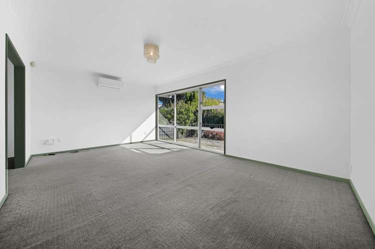 16 Harford Place Pakuranga Heights_6