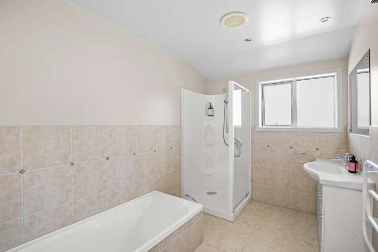 16 Aronui Road Alexandra_13