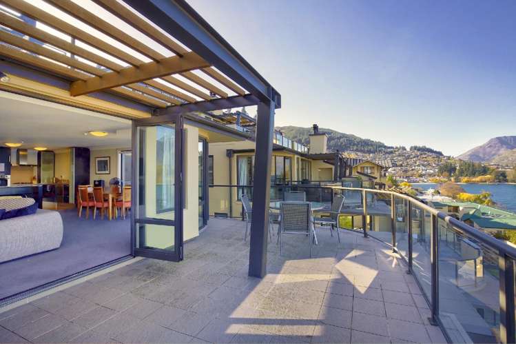 905/34 Lake Esplanade Queenstown_20