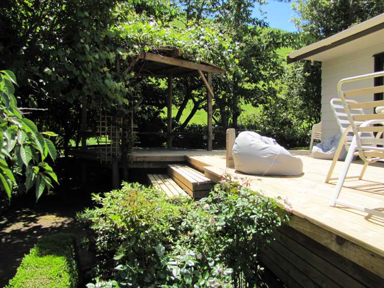 202 Whangamata Road Kinloch_2