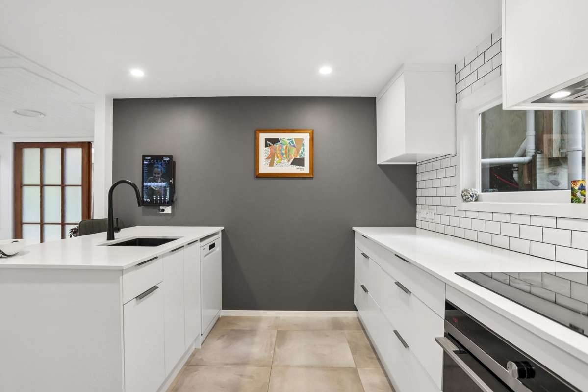 90 Laingholm Drive_0