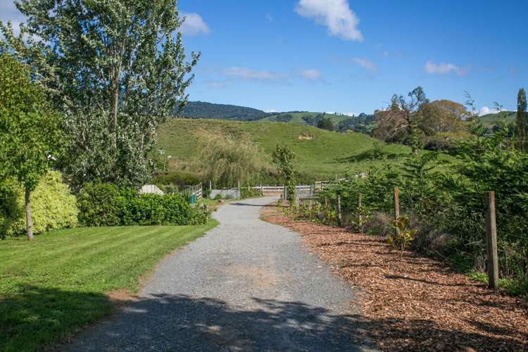 297 Luck At Last Road Cambridge_18