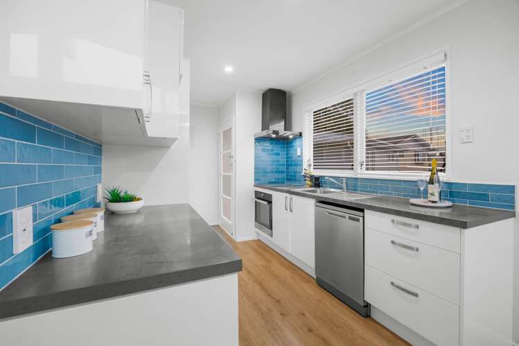 190 Golf Road_4