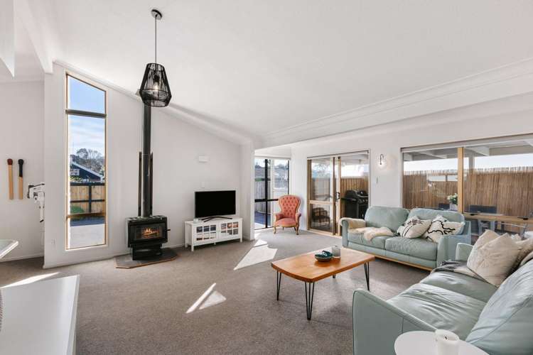 26 Shelley Street Otumoetai_6