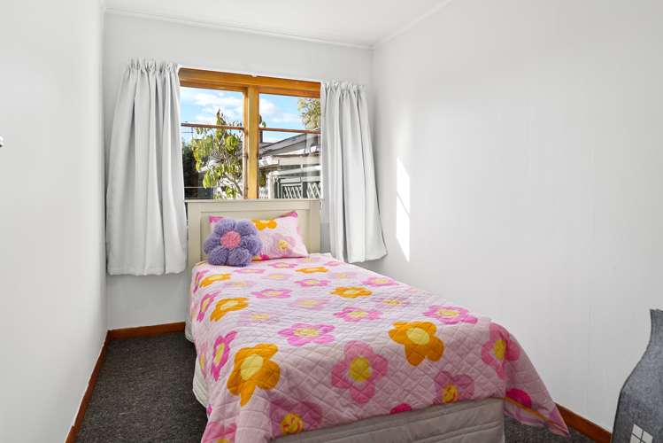 2/25 Manson Avenue Stoke_17