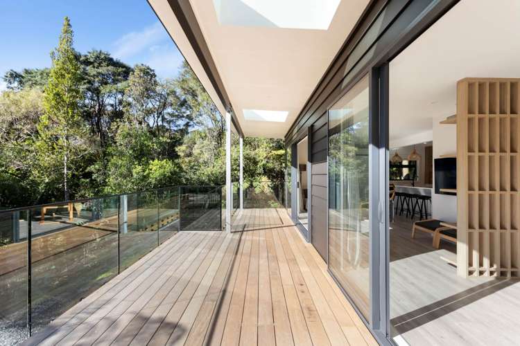 128 Laingholm Drive Laingholm_18