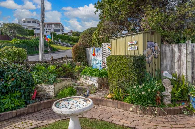 1/2 Basilton Close Bucklands Beach_33