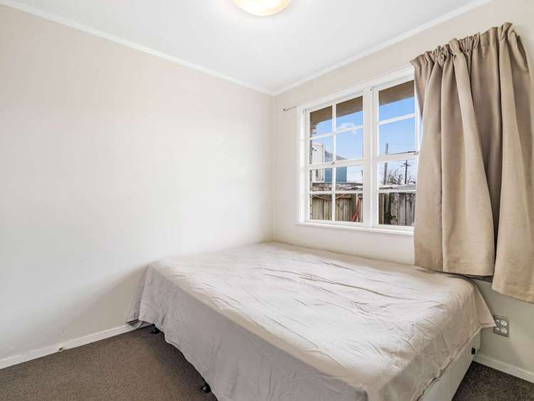 1/126 Porchester Road Papakura_20