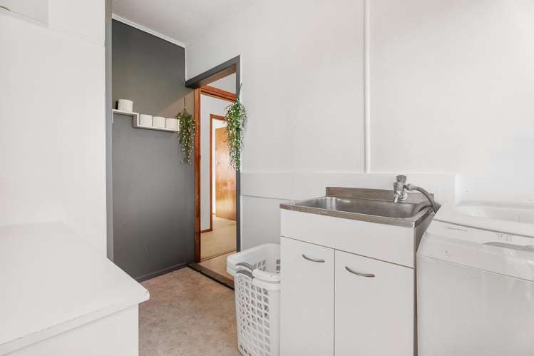 3 Linda Place Otara_25