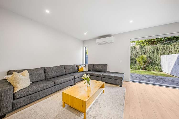 65 Roundel Crescent Whenuapai_5