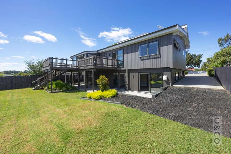 19 Maude Street Riverhead_19