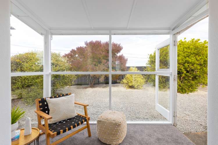 413 Breezes Road Aranui_6