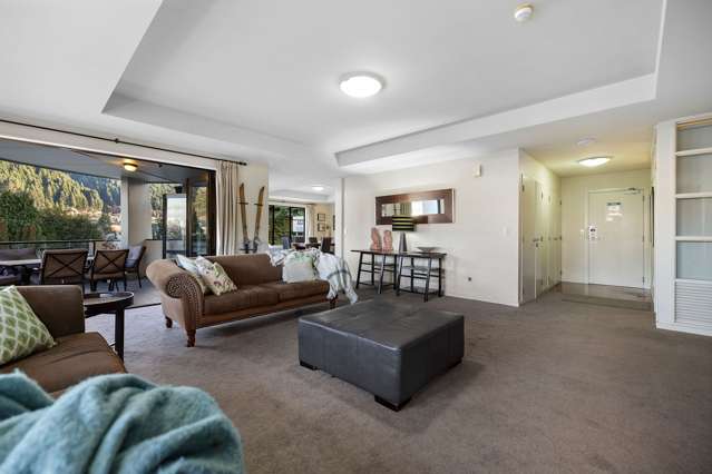 201/1 Beetham Street Queenstown_4