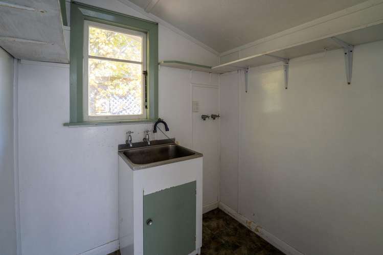 1/50 Marsden Road Stoke_18