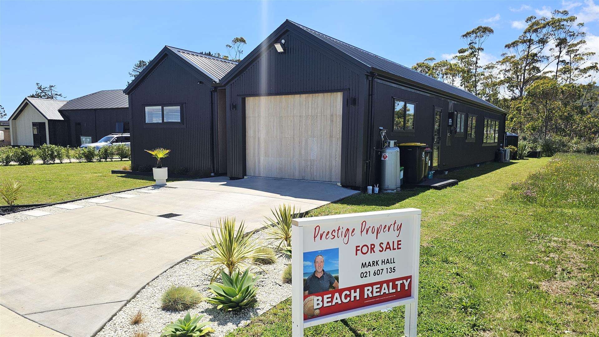 104 Kārearea Way Matarangi_0